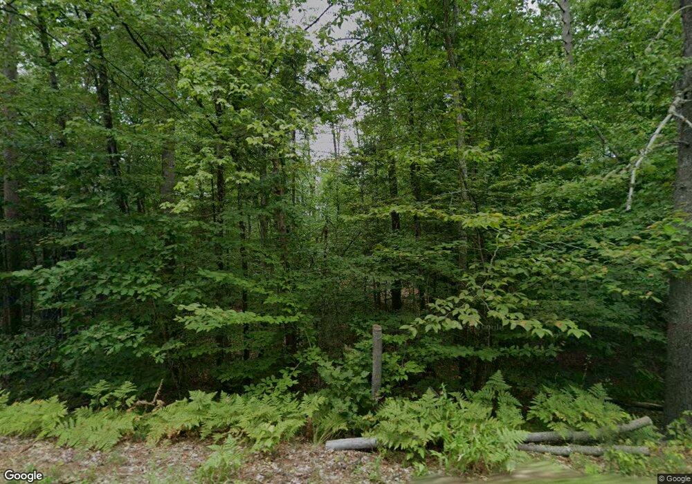 211 Elm St, Effingham, NH 03882 - photo 1