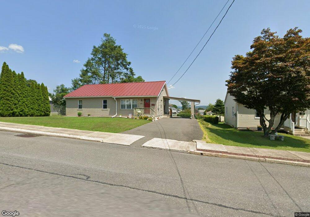 449 N 8th St, Lehighton, PA 18235 - photo 1