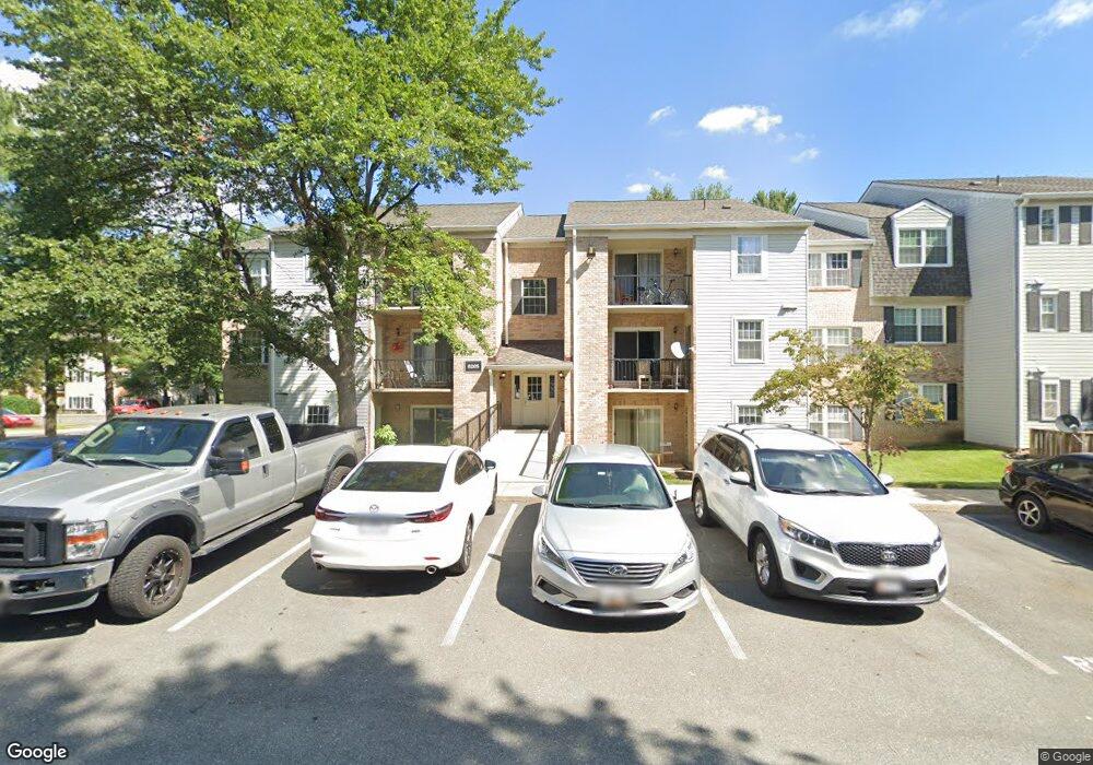 8205 Whispering Oaks Way unit 101, Gaithersburg, MD 20879 - photo 1