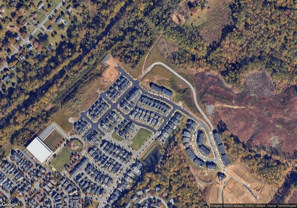 1939 Fowler St, Charlottesville, VA 22901 - photo 1