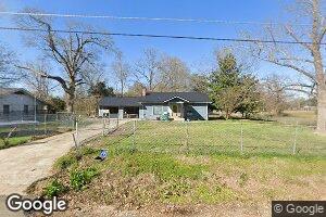 408 Third St, Delhi, LA 71232