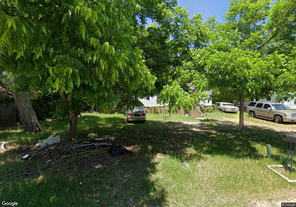 1501 Roberts Ave, Camden, SC 29020 - photo 1