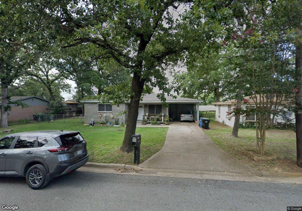 914 Amsden St, Denison, TX 75020 - photo 1