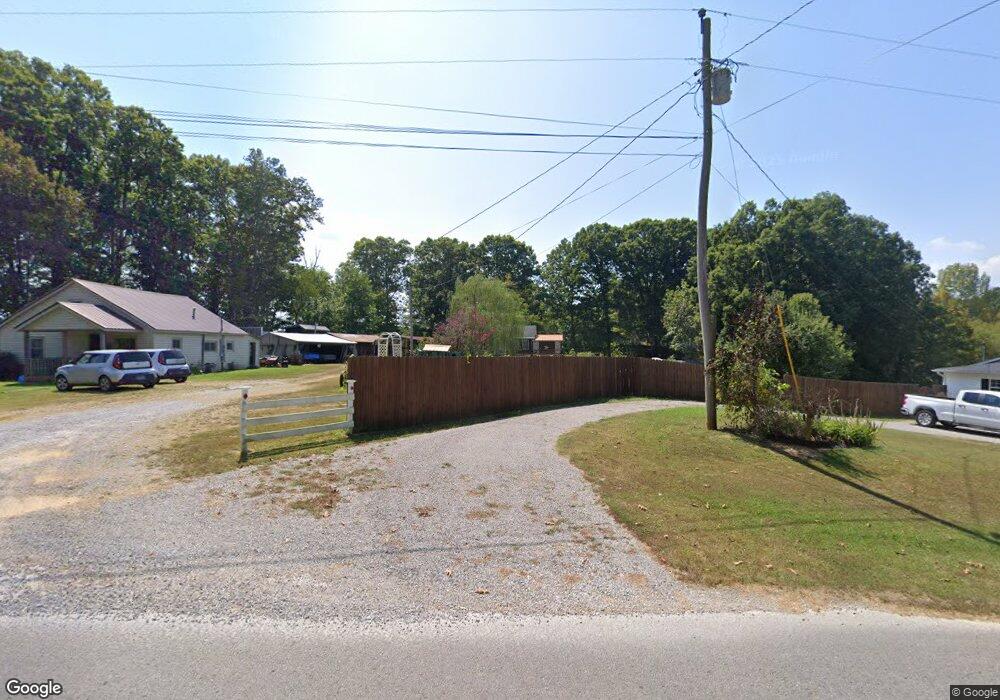 3800 Cedar Creek Rd, Walling, TN 38587 - photo 1