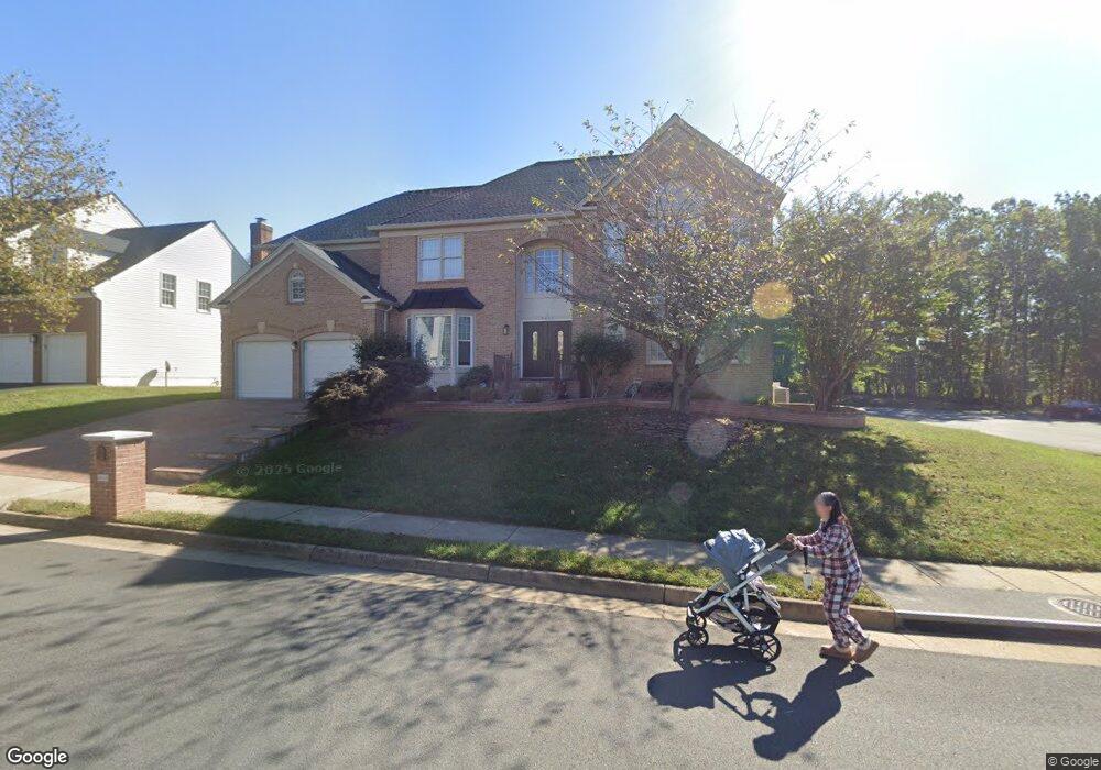 2055 George Washington Rd, Vienna, VA 22182 - photo 1