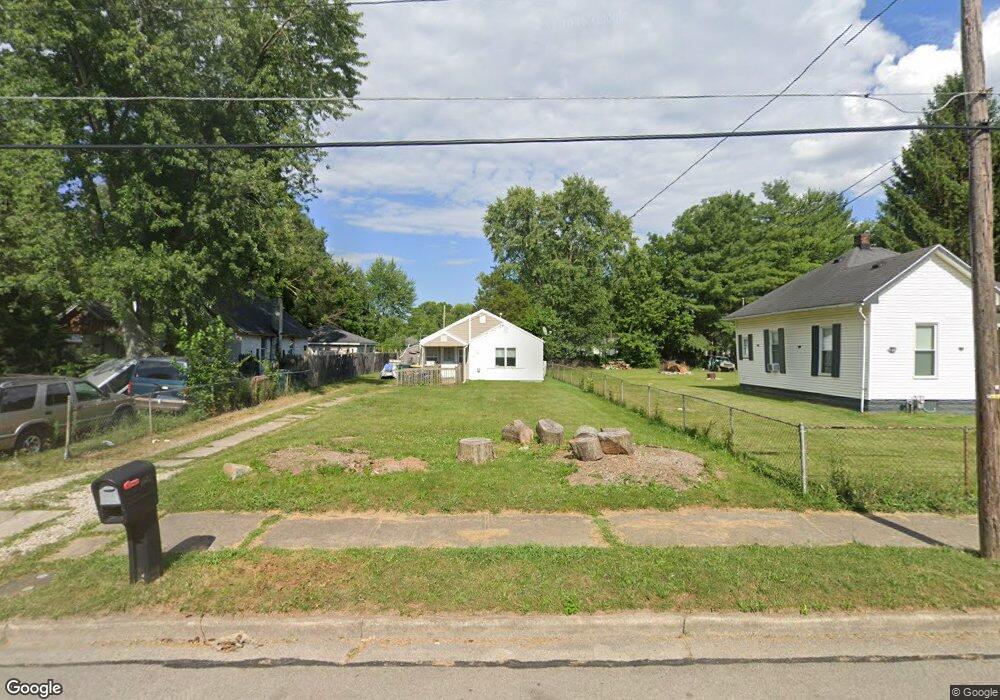 1602 S Wall Ave, Muncie, IN 47302 - photo 1