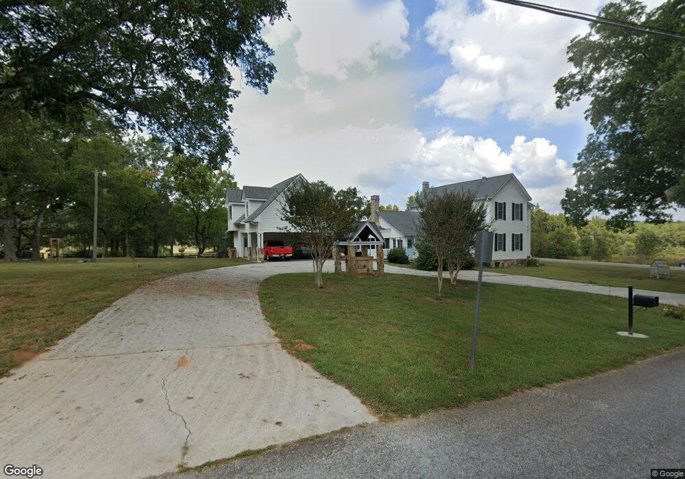 1698 Thomas Dr, Hoschton, GA 30548 - photo 1