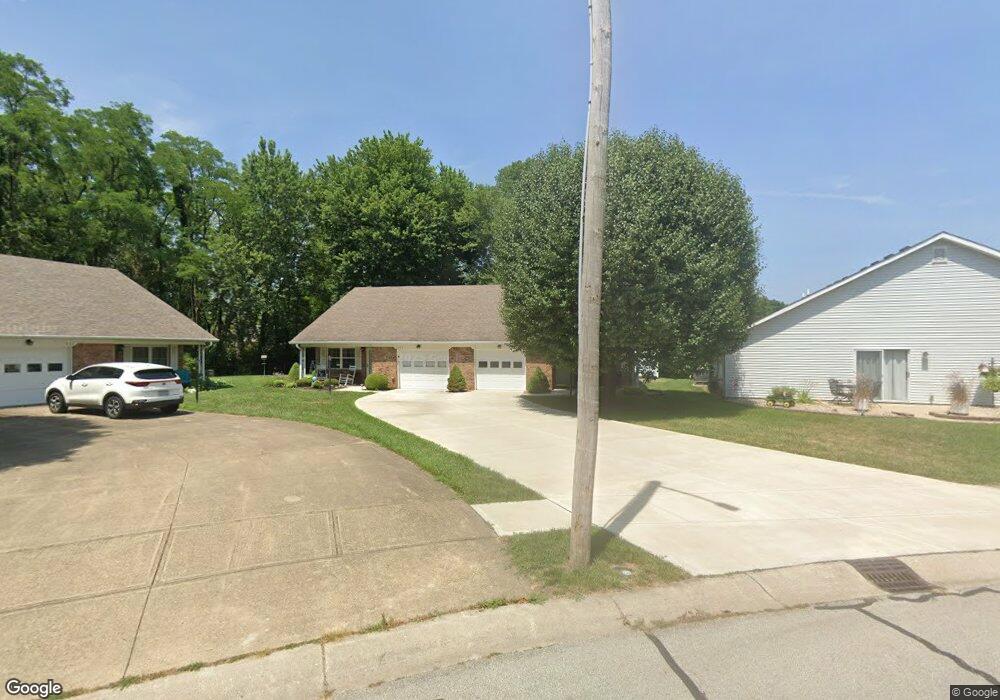 1040 Ina Cir, Franklin, IN 46131 - photo 1