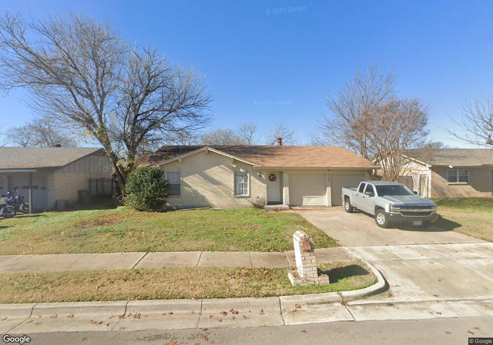 5505 Dublin Ln, North Richland Hills, TX 76180 - photo 1