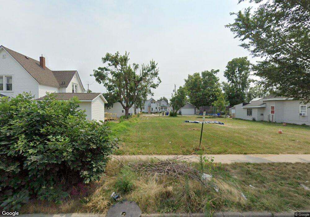 415 7th Ave SW, Cedar Rapids, IA 52404 - photo 1