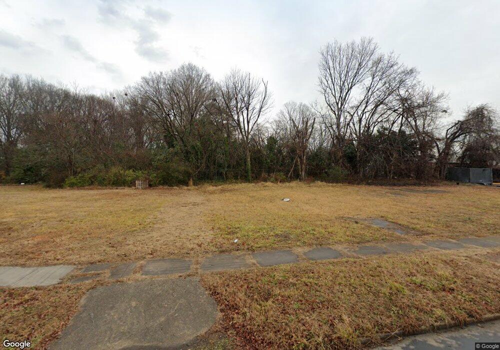 210 Broad St, Oxford, NC 27565 - photo 1