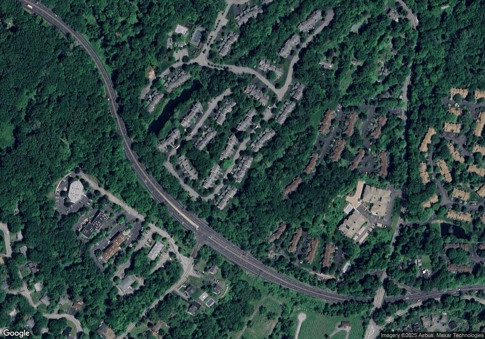 24 Horseshoe Cir unit 3, Ossining, NY 10562 - photo 1