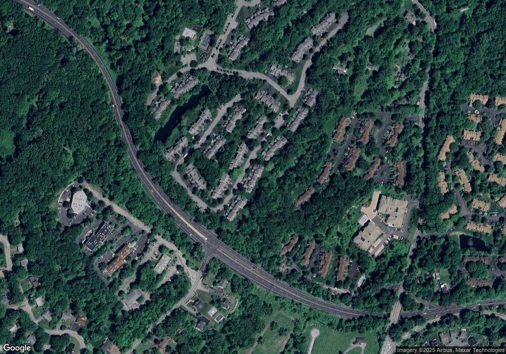 241 Horseshoe Cir unit 241, Ossining, NY 10562 - photo 1