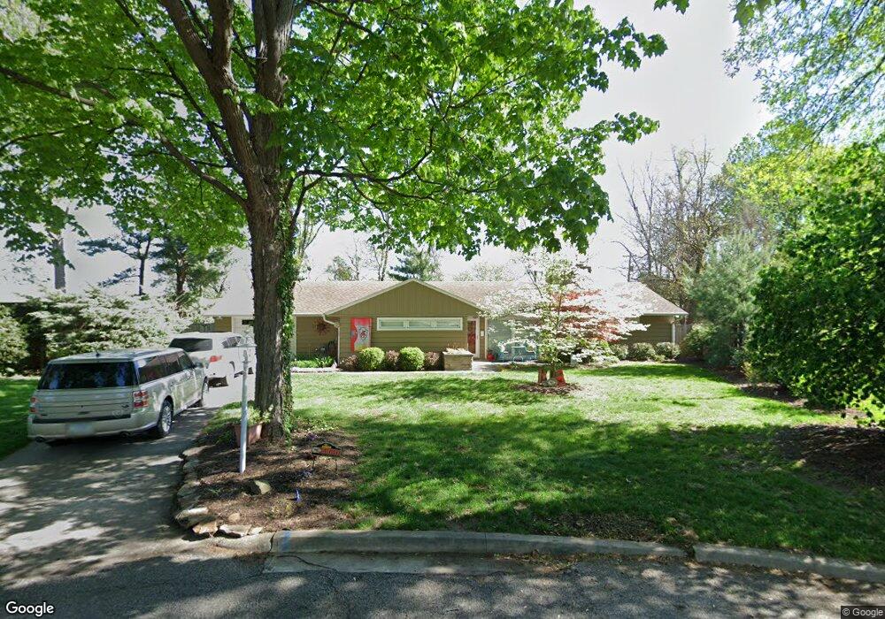 8 31st Street Ct, Terre Haute, IN 47803 - photo 1