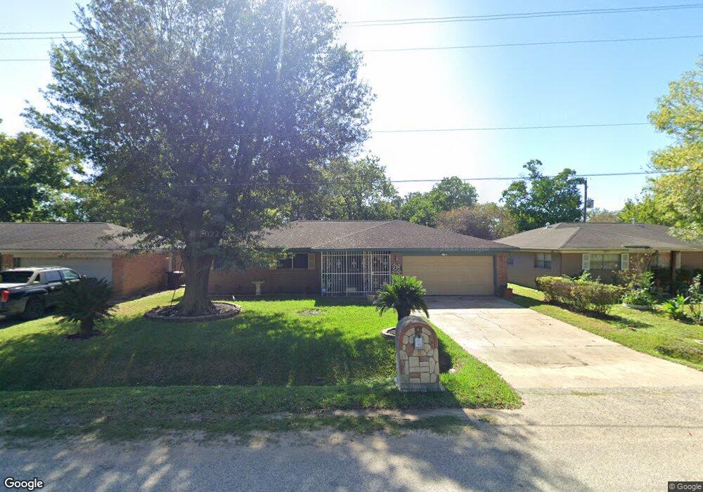 811 Turney Dr, Houston, TX 77038 - photo 1