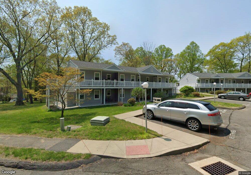 5 Hidden Knolls Cir, Monroe, CT 06468 - photo 1