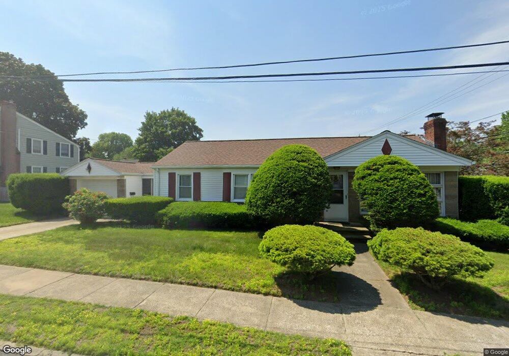 7 Hersey Rd, Cranston, RI 02910 - photo 1