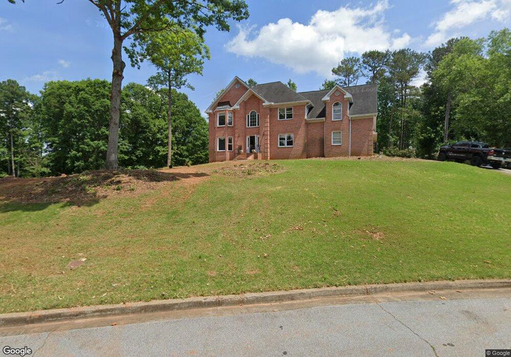 1352 Spring Arbor Ct, Lilburn, GA 30047 - photo 1