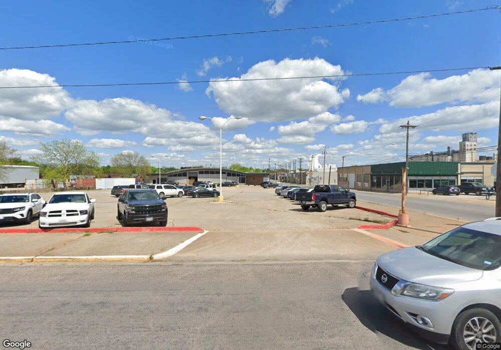 417 N Walnut St, Sherman, TX 75090 - photo 1