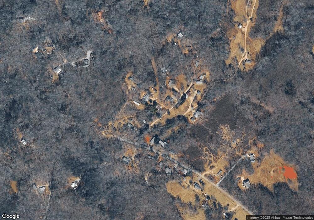 141 Roxie Hill Dr, Cornelia, GA 30531 - photo 1