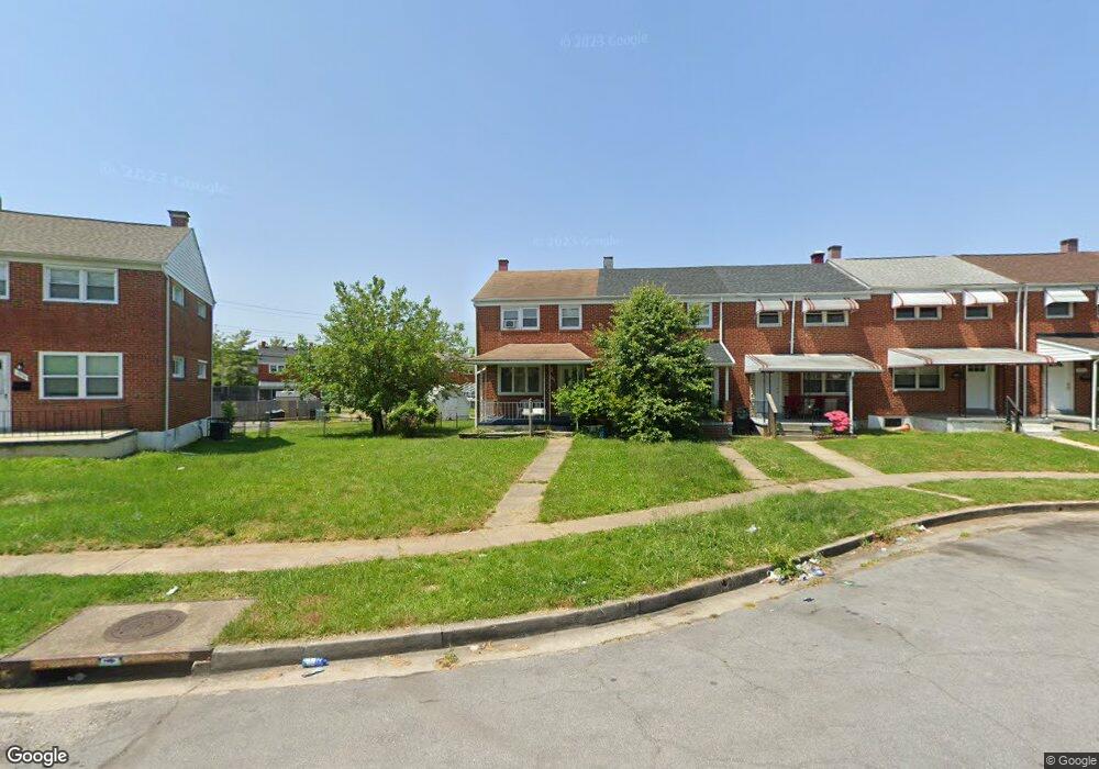 1512 Barkley Ave, Essex, MD 21221 - photo 1