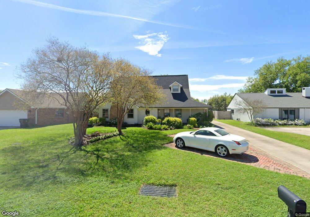 1313 Covey Ln, Lake Charles, LA 70605 - photo 1