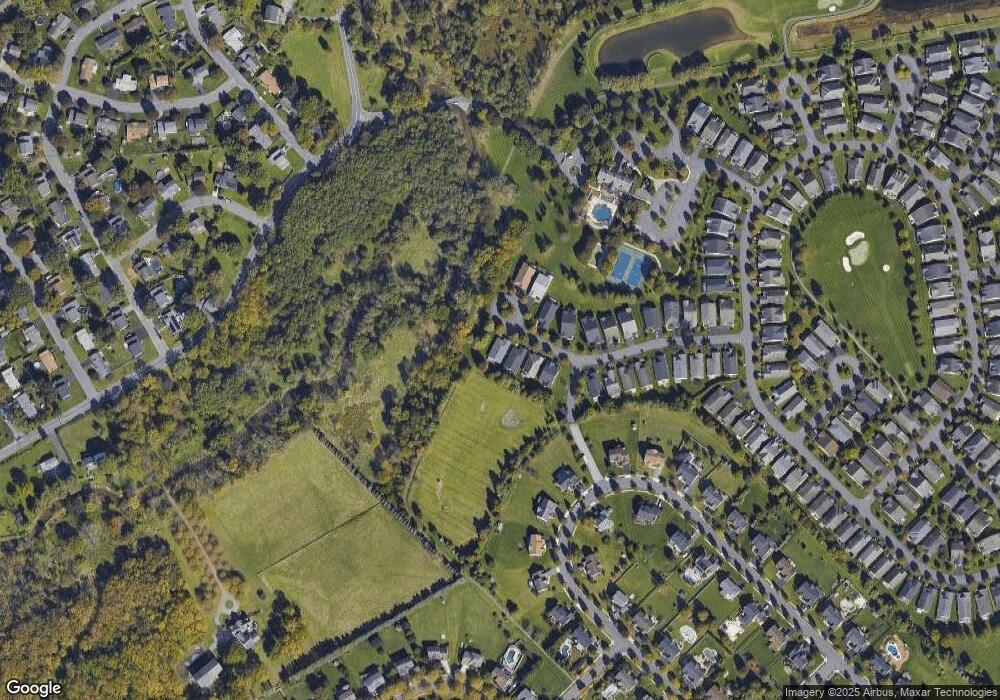 7094 Queenscourt Ln unit I48, Macungie, PA 18062 - photo 1