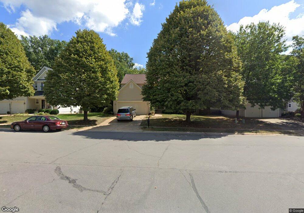 21524 Thornhill Place, Broadlands, VA 20148 - photo 1