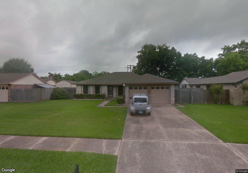 538 W Castle Harbour Dr, Friendswood, TX 77546 - photo 1