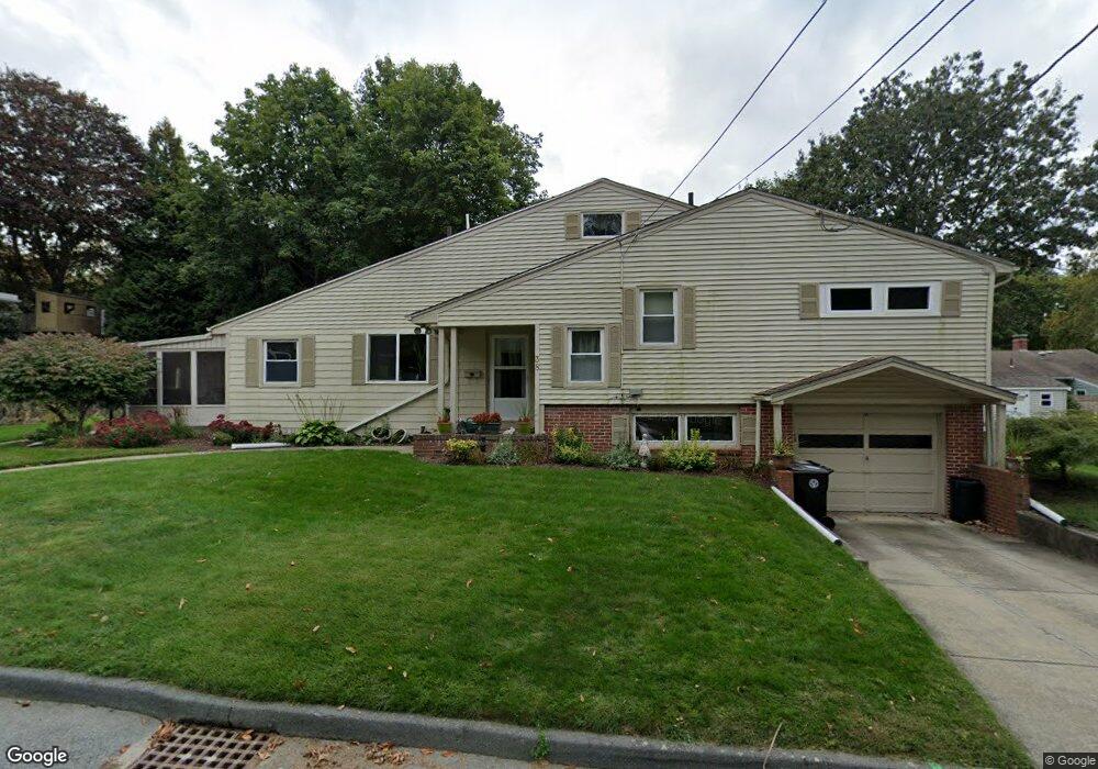 38 Beverly St, North Dartmouth, MA 02747 - photo 1