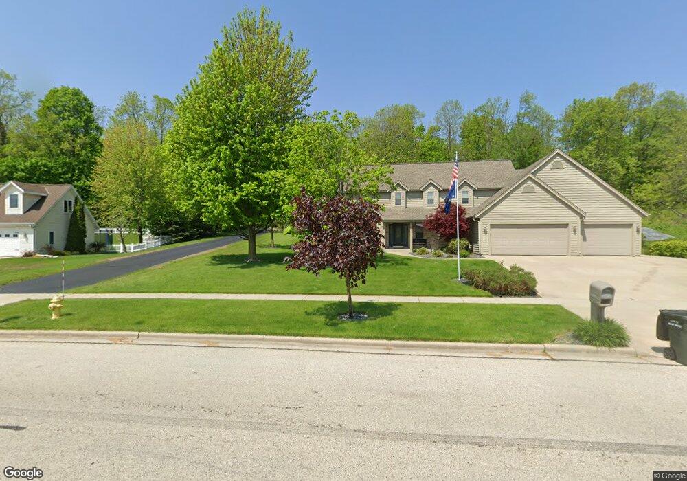 1418 Wolf Dr, West Bend, WI 53090 - photo 1