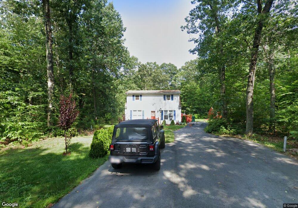 17 Forest St, Douglas, MA 01516 - photo 1