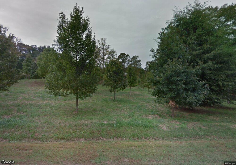 335 E Freeman St, Maysville, GA 30558 - photo 1