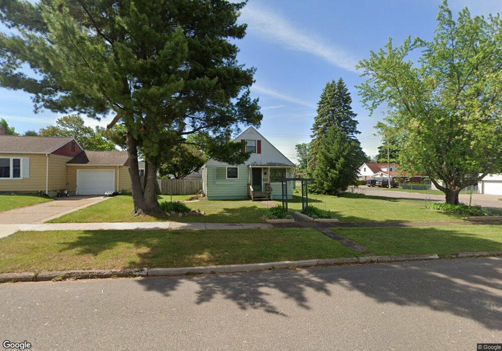 700 Duncan Ave, Ishpeming, MI 49849 - photo 1