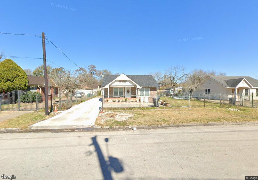 8133 Joplin St, Houston, TX 77017 - photo 1