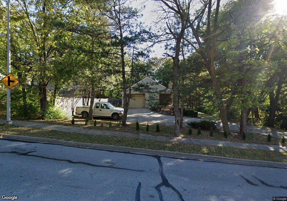 8107 Pflumm Rd, Lenexa, KS 66215 - photo 1