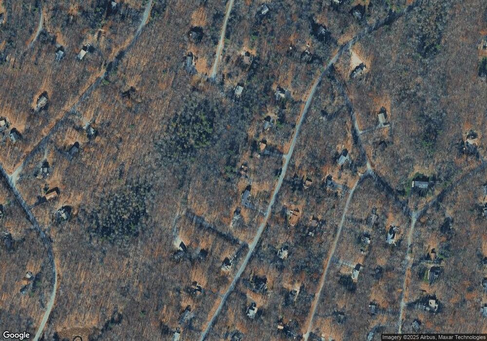 137 Arbutus Ln, Milford, PA 18337 - photo 1