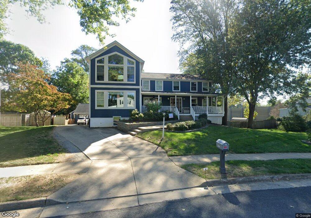 8603 Antioch Cir, Vienna, VA 22180 - photo 1