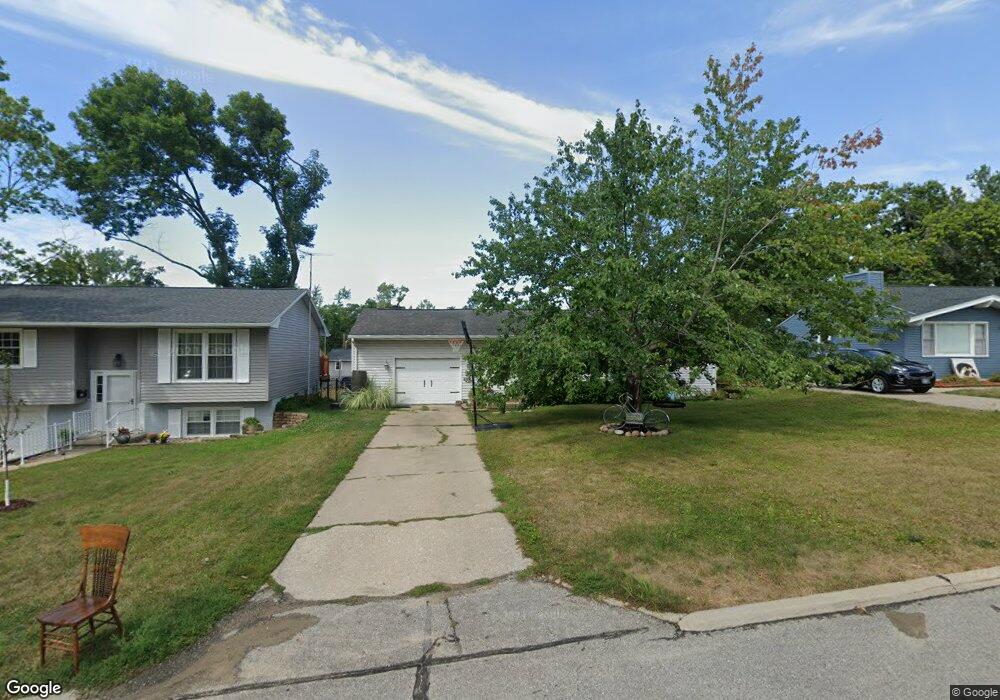 1515 26th St SE, Cedar Rapids, IA 52403 - photo 1