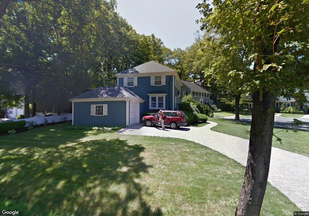 35 Buswell Park, Newton, MA 02458 - photo 1