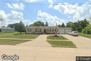 209 E 2nd St, Riceville, IA 50466