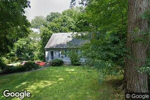 13 Cedar St, Centerbrook, CT 06409