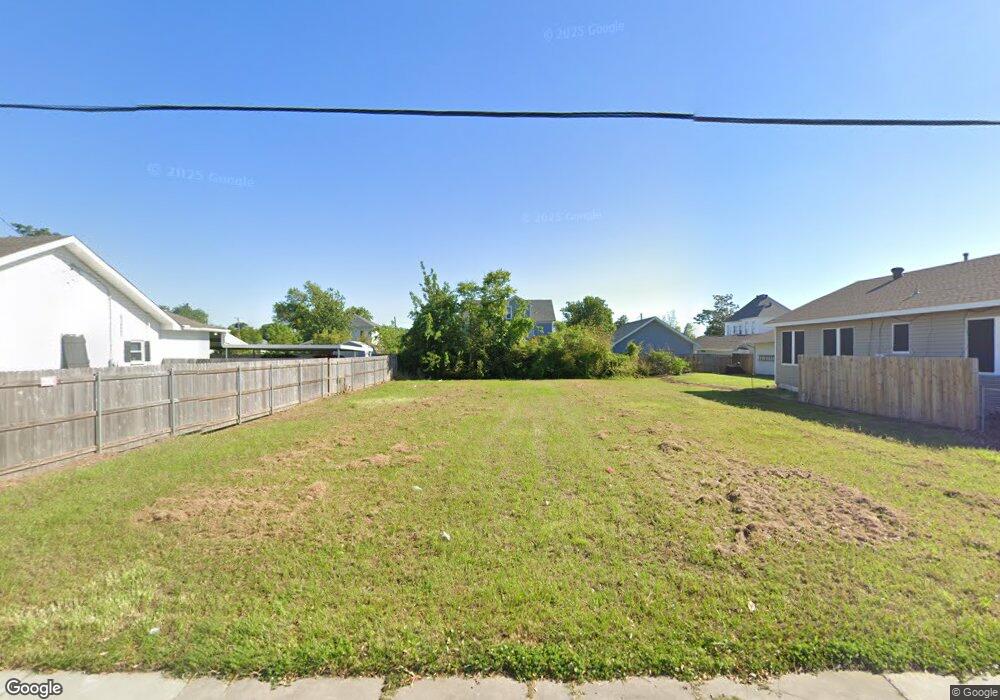 630 Clarence St, Lake Charles, LA 70601 - photo 1