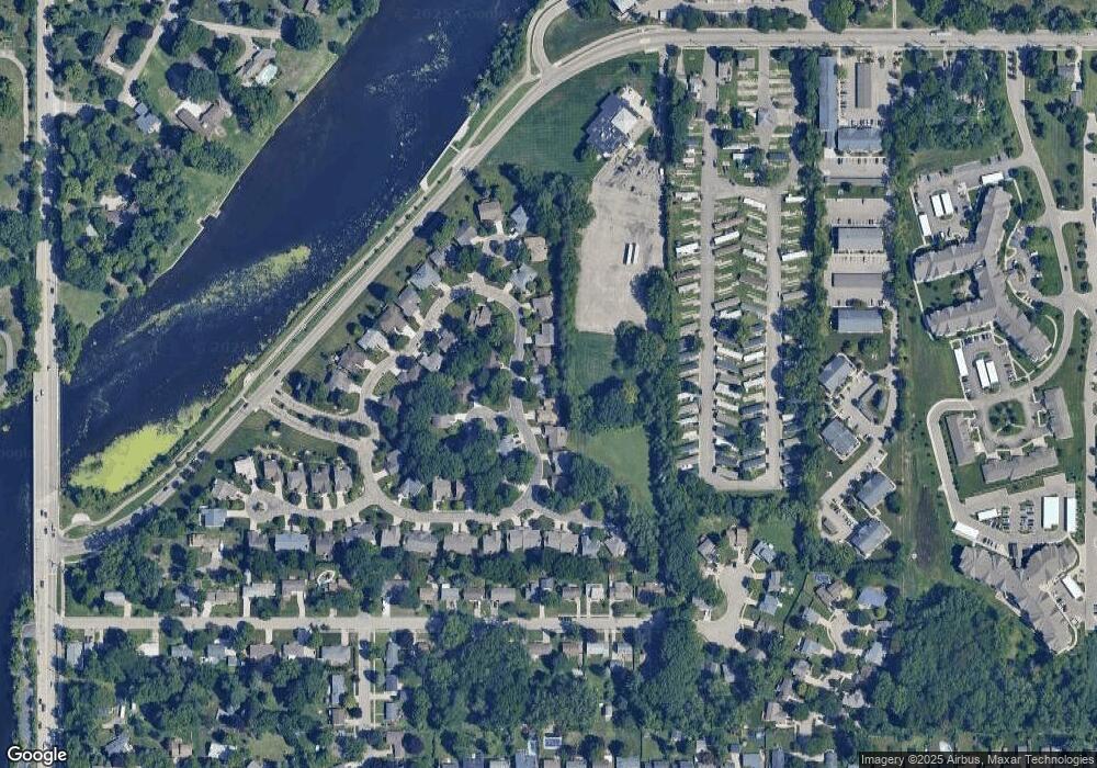 3502 Muirfield Dr unit 21, Lansing, MI 48911 - photo 1