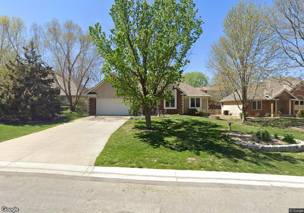 3819 SW Lincolnshire Rd, Topeka, KS 66610 - photo 1