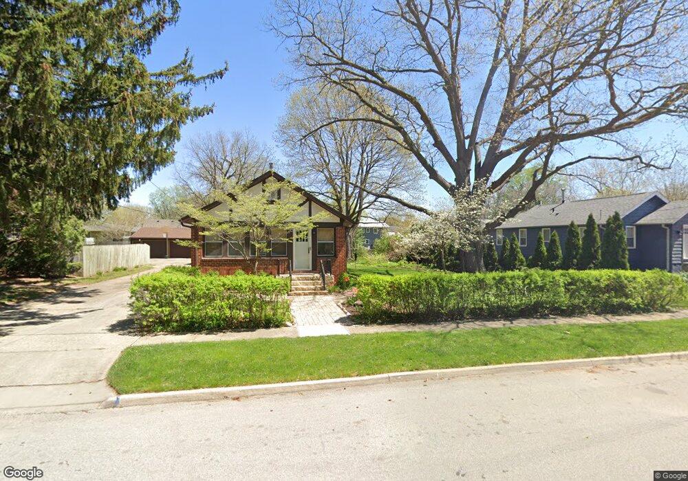 3313 49th St, Des Moines, IA 50310 - photo 1