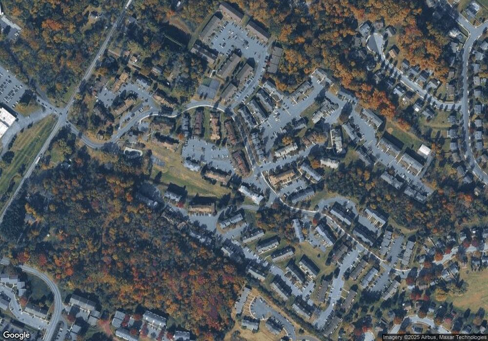 31-2 Wister Way, Reading, PA 19606 - photo 1