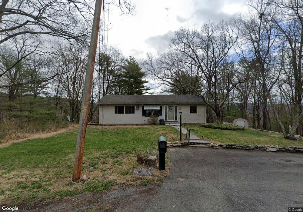 801 7th St, Milford, PA 18337 - photo 1