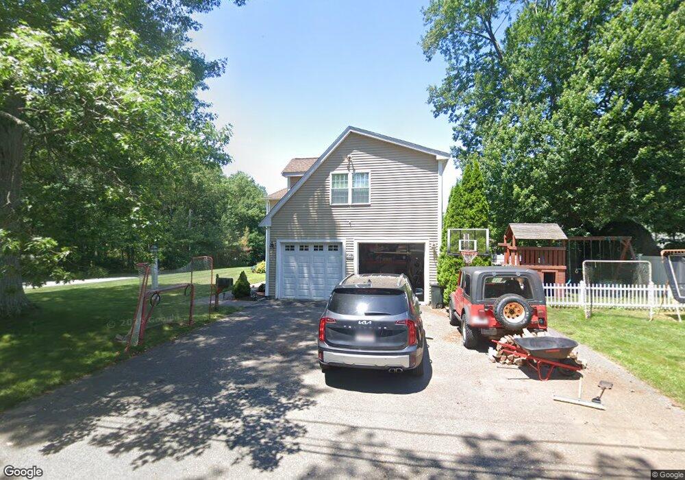 21 Winthrop St, Walpole, MA 02081 - photo 1