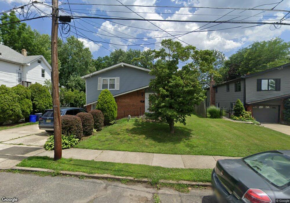 324 Spruce Ave, Gloucester City, NJ 08030 - photo 1